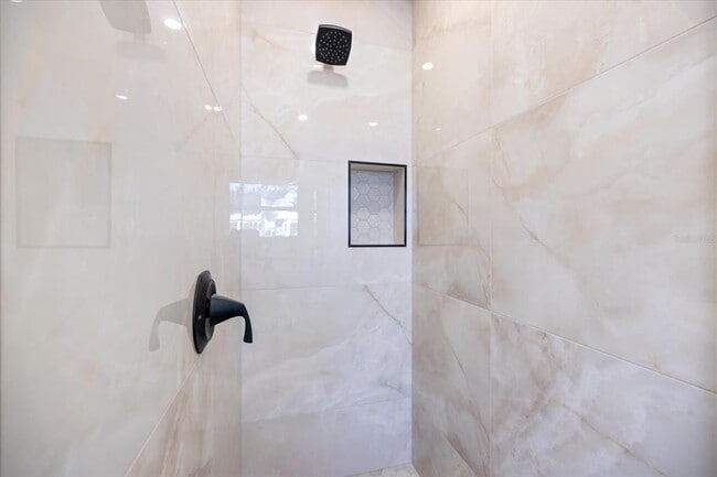 Building Photo - 328 Monet Dr