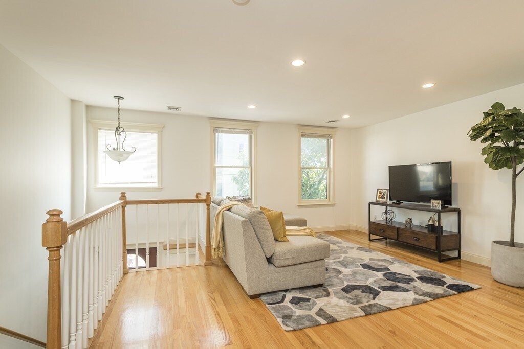 Building Photo - 40 Eutaw St