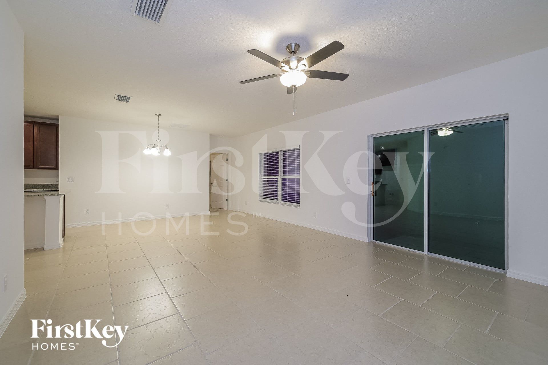 Building Photo - 845 Avenal Ln