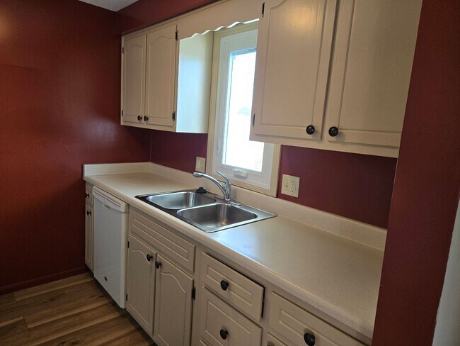 Building Photo - 7318 Wrangler Trail