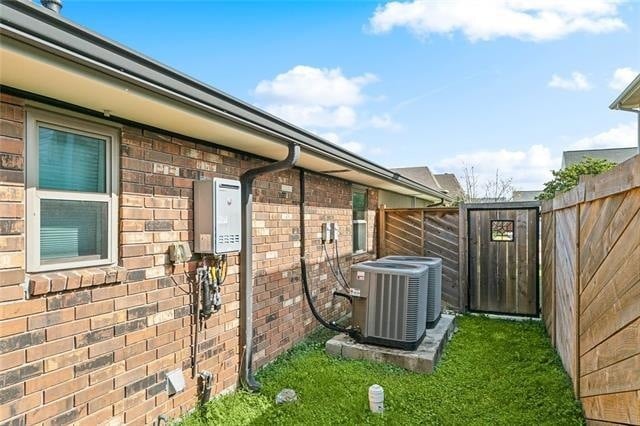 Building Photo - 33 Shenandoah St