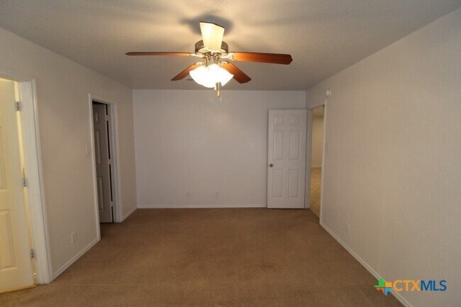 Building Photo - 3809 Joshua Taylor Dr