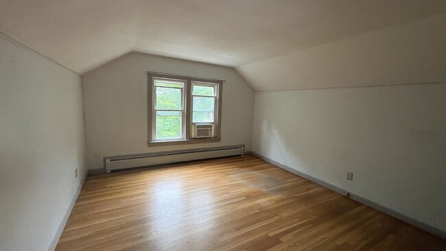 Building Photo - Spacious 4BR Single-Family Home with Fire Pit, Chicken Coop & 2-Car Garage!