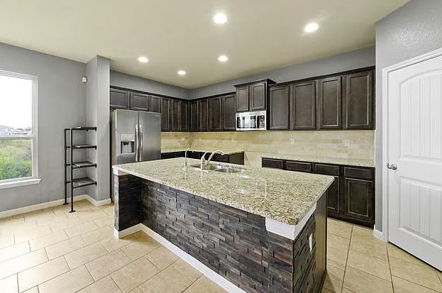 Building Photo - 3310 Battlecry