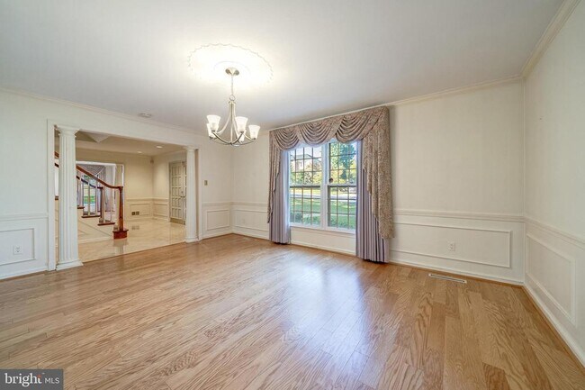 Building Photo - 6209 Stoneham Ln