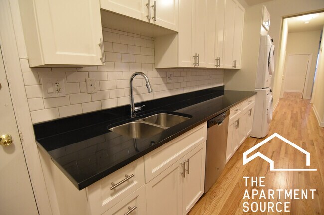 Building Photo - 3805 W Belmont Ave