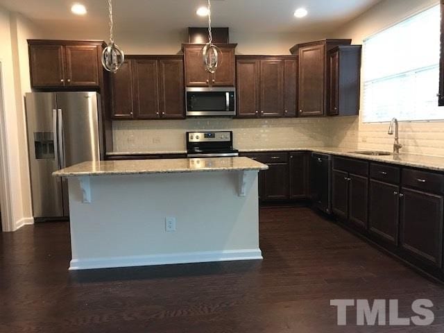 Building Photo - 1444 Salem Creek Dr