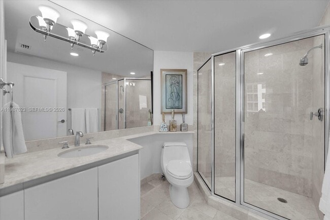 Building Photo - 1455 Ocean Dr