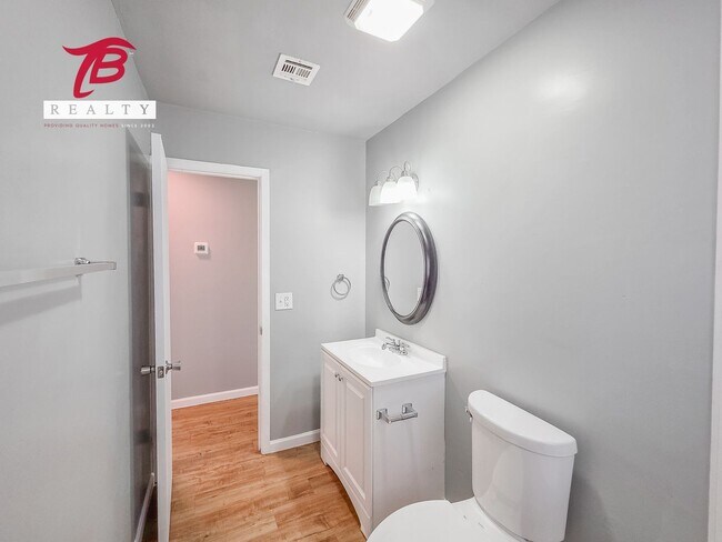 Building Photo - 7101 NW 20th St