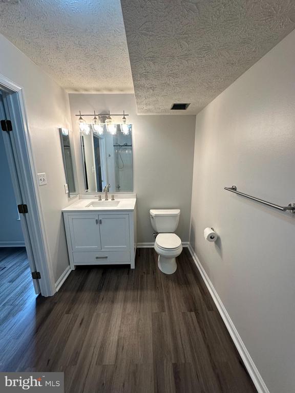 Building Photo - 25905 Ridge Manor Dr