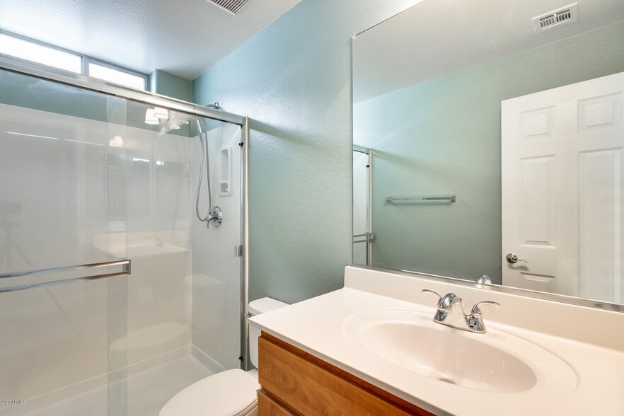 2nd Floor Full Bathroom - 615 E Portland St
