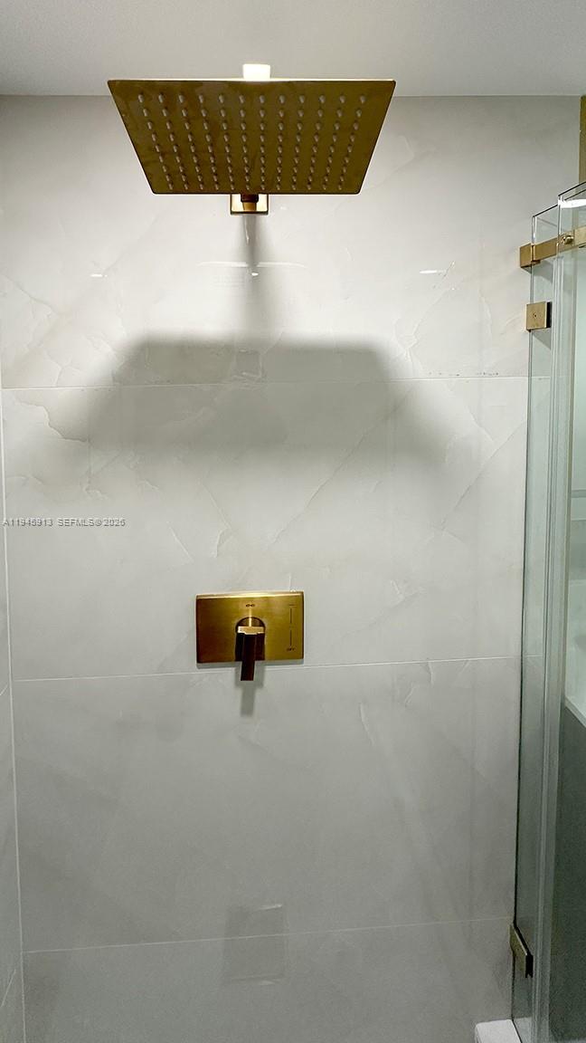 Building Photo - 2750 NE 183rd St