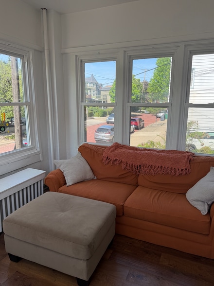 Sun Room - 2179 Murray Hill Rd