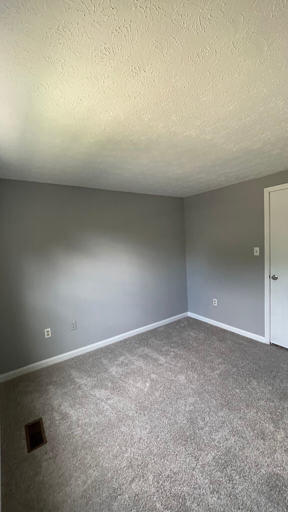 Building Photo - 8559 Wheatfield Way