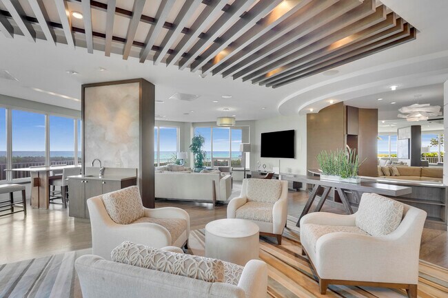 Building Photo - 550 S Ocean Blvd