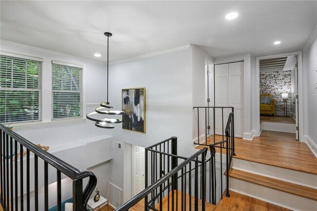 Building Photo - 1078 Piedmont Ave NE