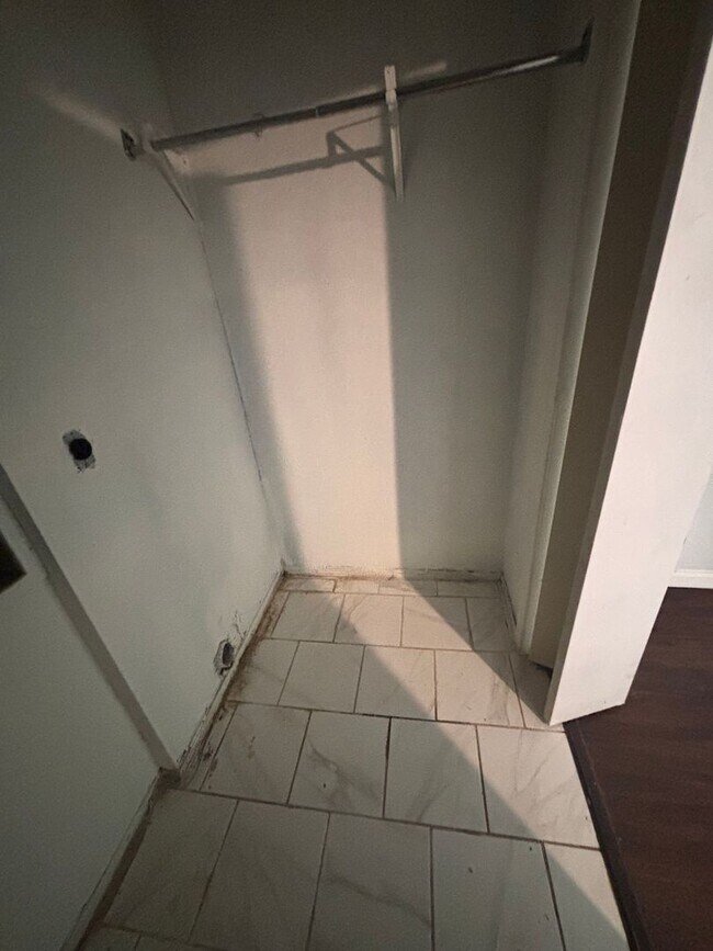Building Photo - Tulsa Single Family Home for Rent 3 beds 2 bath