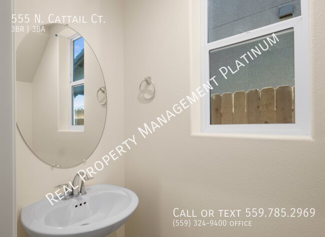 Building Photo - 667 N. Cattail Ct