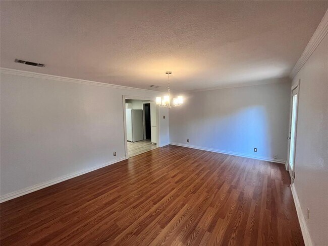 Building Photo - 1706 Roosevelt St
