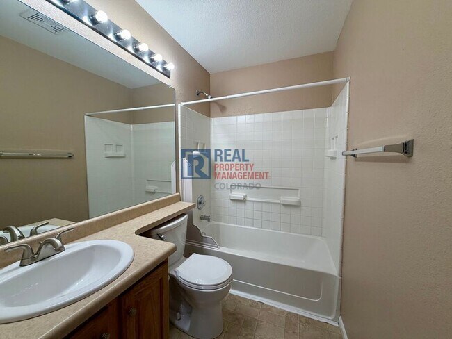 Building Photo - 21507 E 43rd Pl