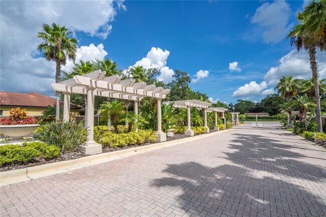 Building Photo - 3119 Falconhill Dr