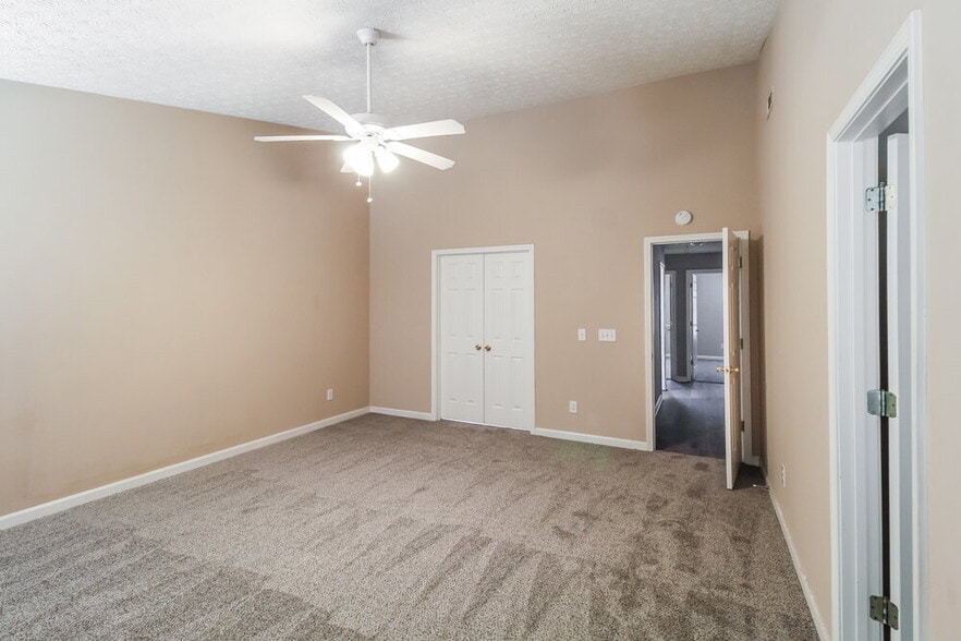 Building Photo - 1735 Campbell Ives Dr SE
