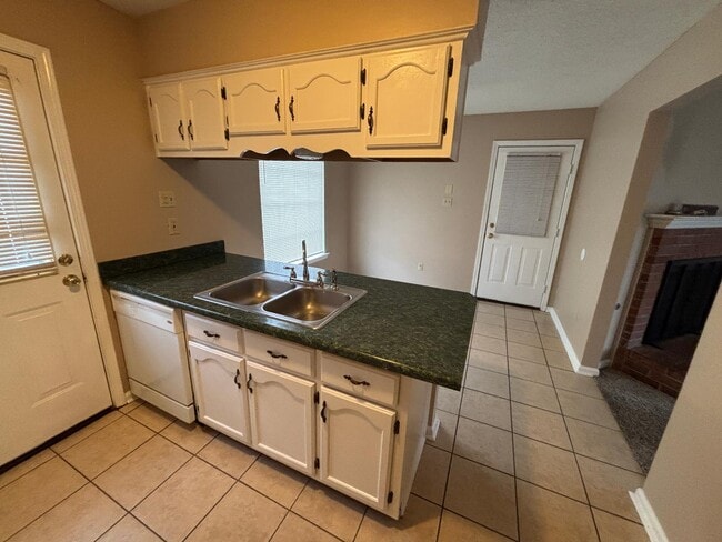 Building Photo - 4315 Appian Cove S