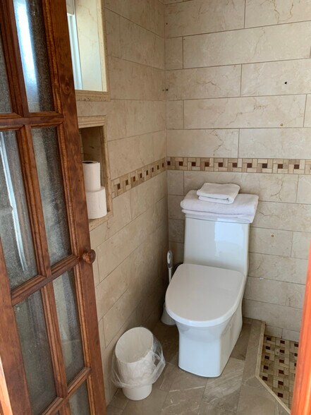 Building Photo - 22970 Crespi St