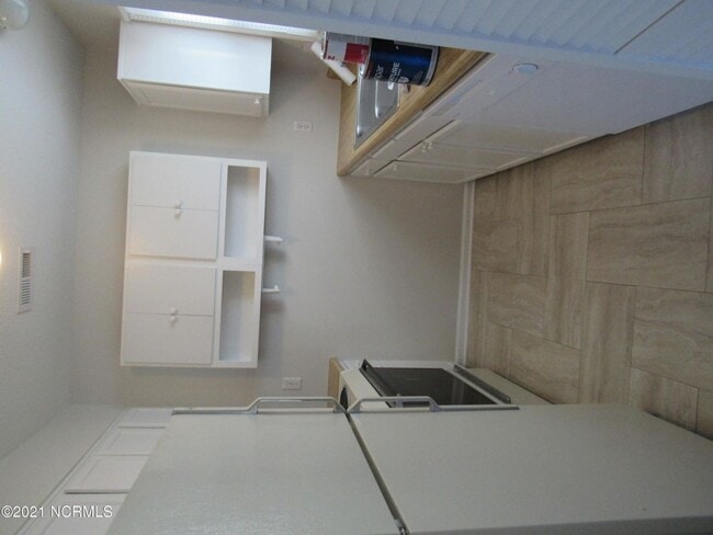 Building Photo - 314 Bracken Pl