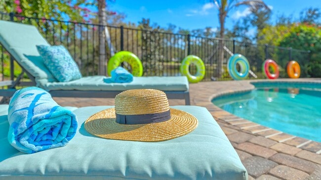 Building Photo - 927 80th St NW