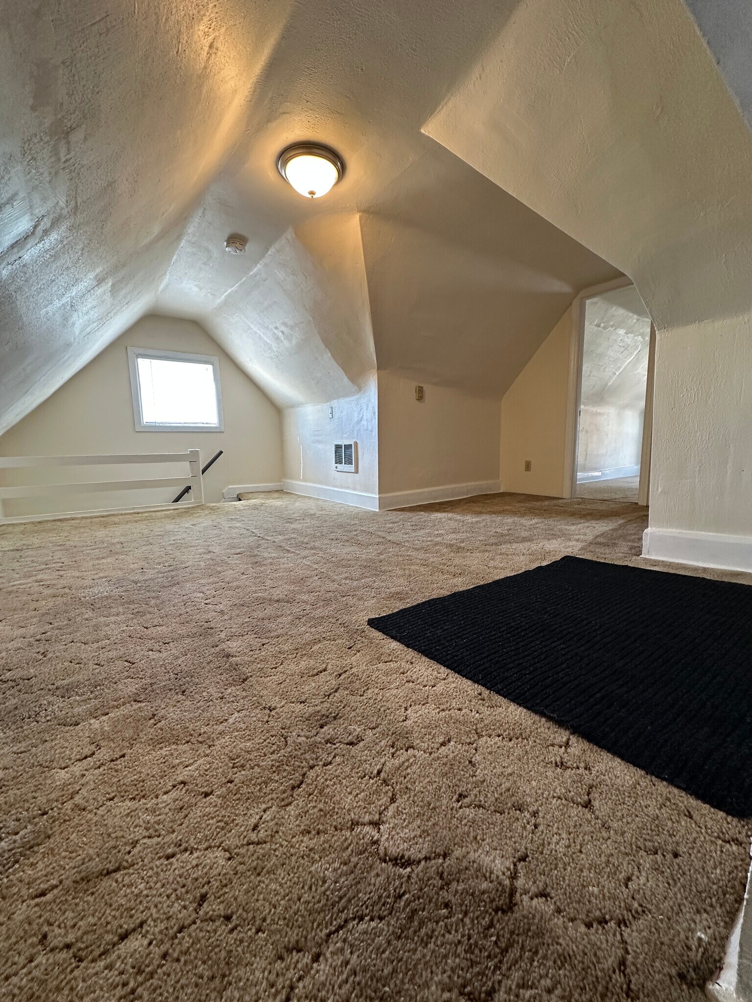 Building Photo - 134 Sherman St