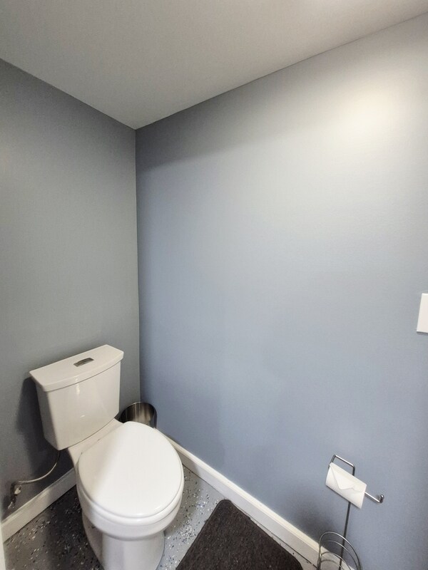 Building Photo - 2723 Fendall Ave