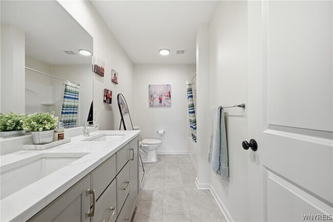 Building Photo - 4665 Carlyes Ct