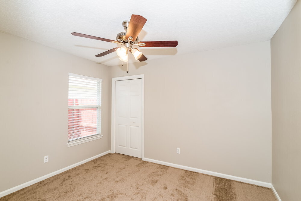 Building Photo - 12561 Brahma Bull Cir W