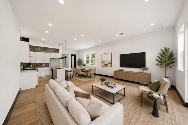 Building Photo - 4439 Gunter St