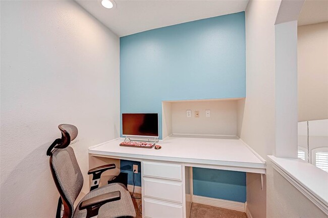 Building Photo - 5428 Cranston Ct