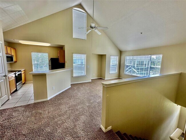 Building Photo - 9125 Lee Vista Blvd