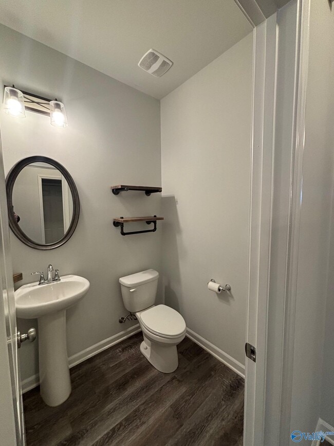 Building Photo - 212 Oracle Cir