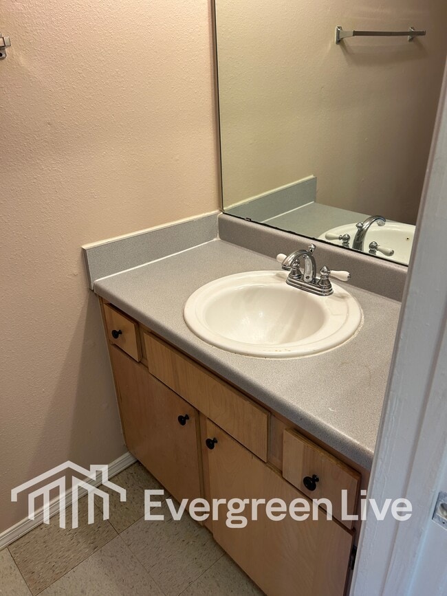 Building Photo - 64 Boreal Ct