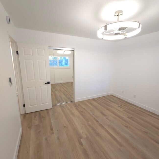 Building Photo - 90 Lupe Ave