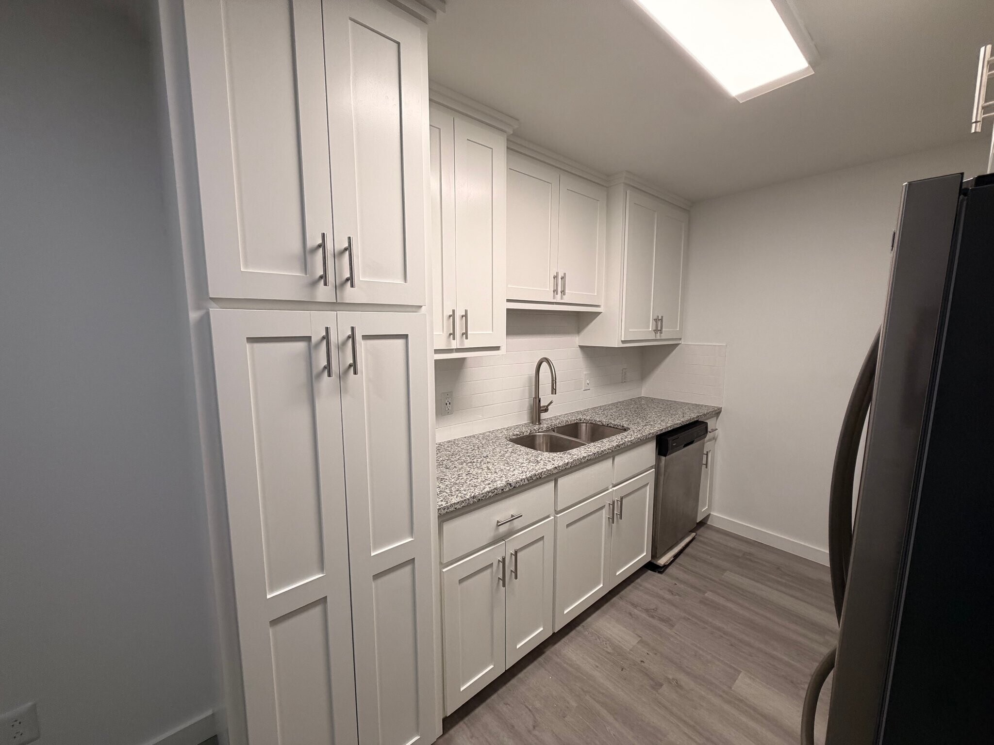 Building Photo - 4395 W Thrasher Dr