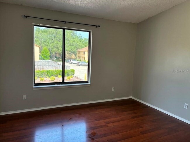 Building Photo - 1410 Highland Ridge Cir