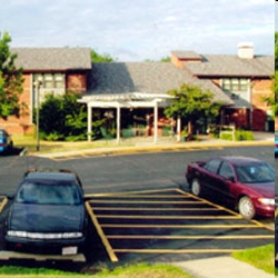 Primary Photo - Round House Manor