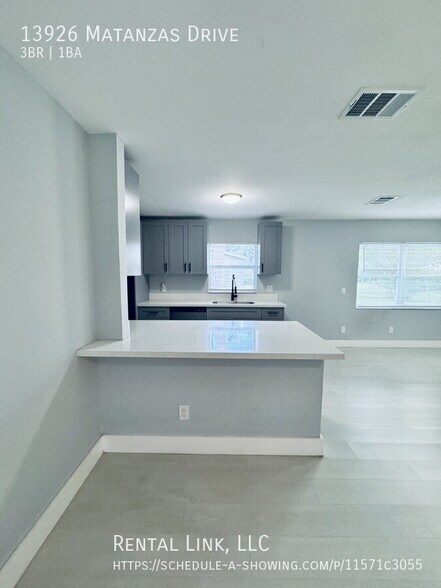 Building Photo - 13926 Matanzas Dr