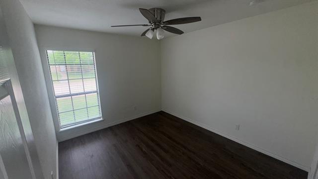 Building Photo - 500 Scarlet Oak St