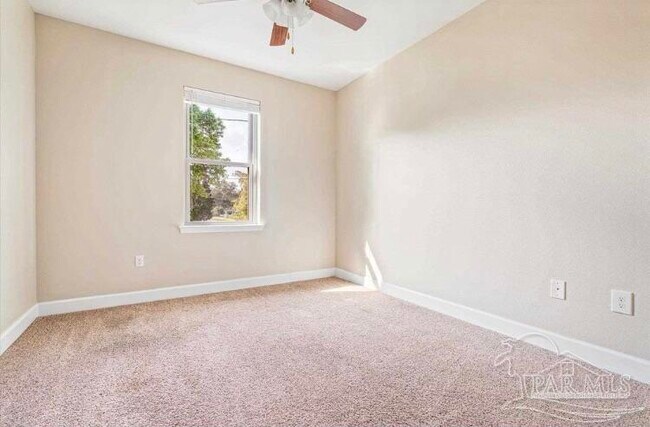 Building Photo - 3501 Mossy Oak Villas Cir