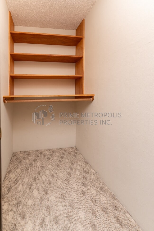 Building Photo - 5924 114th Pl SE