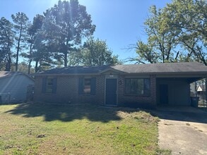 Building Photo - 1011 N STREERT