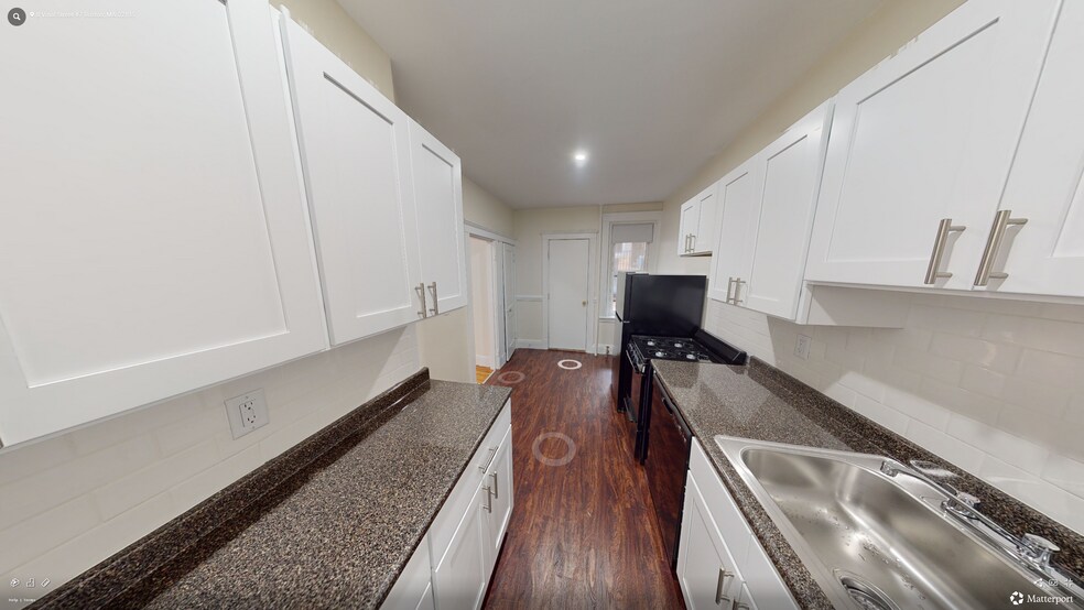 Building Photo - 5 Vinal St