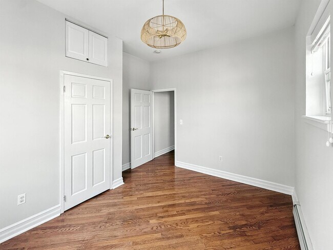 Building Photo - 510 Palisade Ave